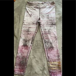 Pink/purple yoga pants